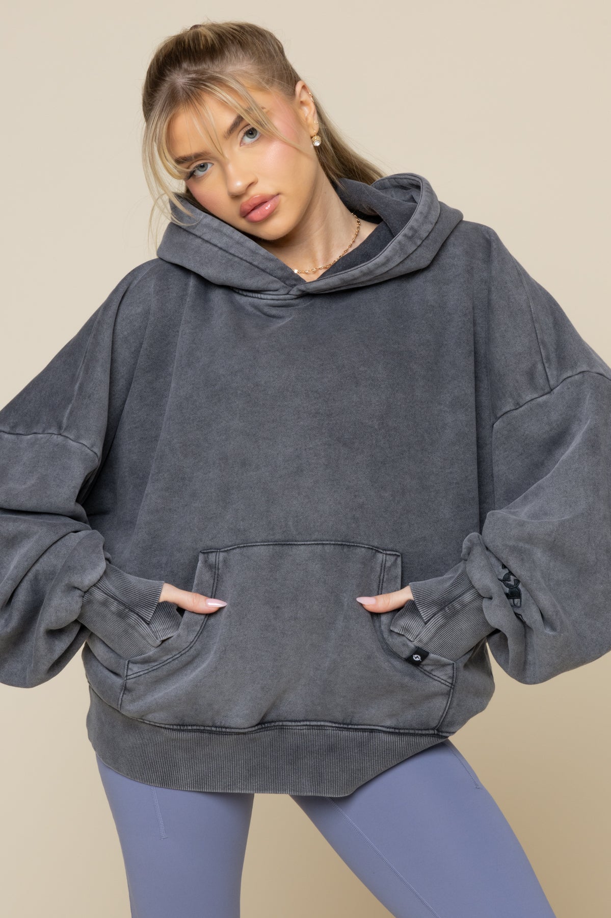 Boxy Boyfriend Hoodie - Vintage Black